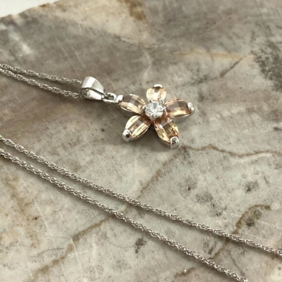 Sterling Silver Checkerboard Faceted CZ Flower Pendant Necklace & Stud Earrings - Picture 15 of 16